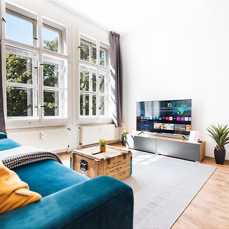Ko-Living Space An Der Oper - Street Art Design Apartments Хале Екстериор снимка