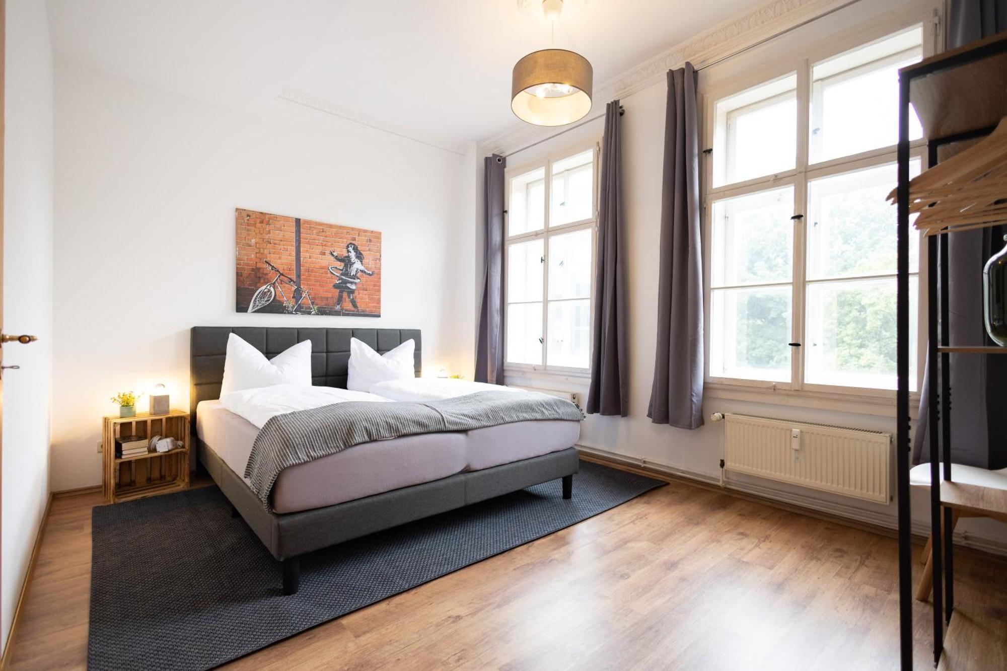 Ko-Living Space An Der Oper - Street Art Design Apartments Хале Екстериор снимка